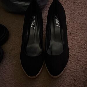 Wedges size 8, never worn